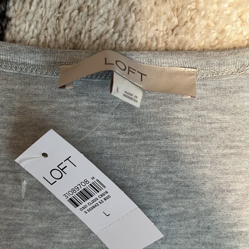 LOFT long sleeved tee, grey, size L NWT! - Picture 2 of 6